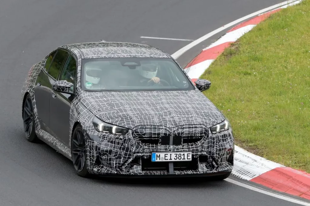 Nuevo BMW M5 2025 G90 3 Motor16