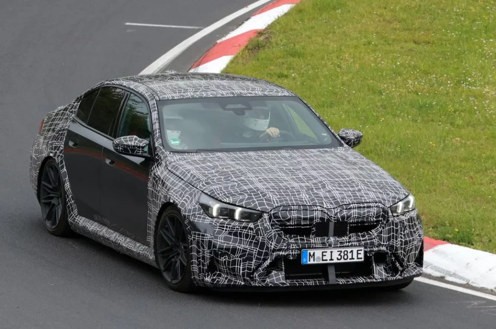 Nuevo BMW M5 2025 G90 4 Motor16