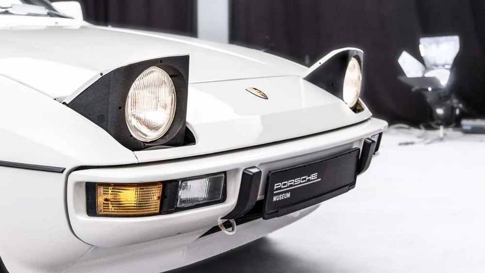 Porsche 924 Targa