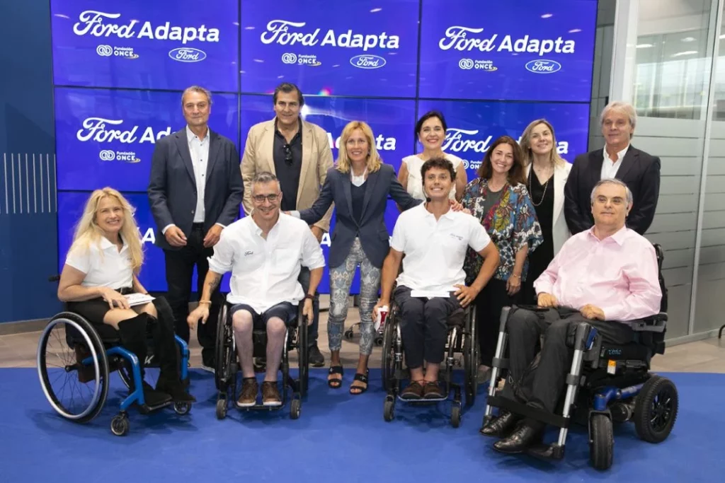 presentacion ford adapta Motor16