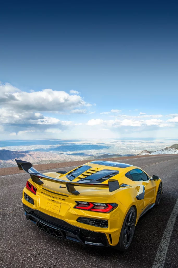 2024 Corvette ZR1 13 Motor16