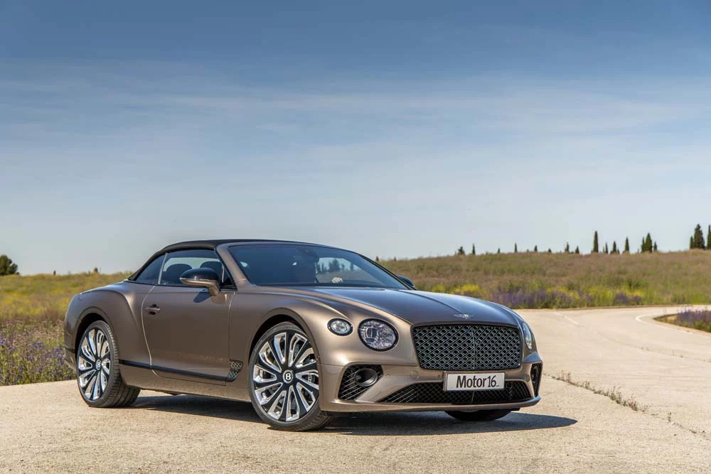 Bentley Continental GTC W12 Mulliner 43 Motor16