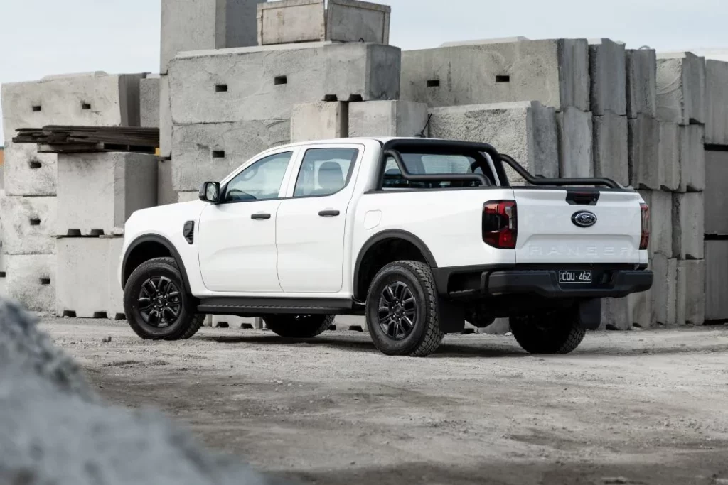 Ford Ranger Black Edition 6 Motor16