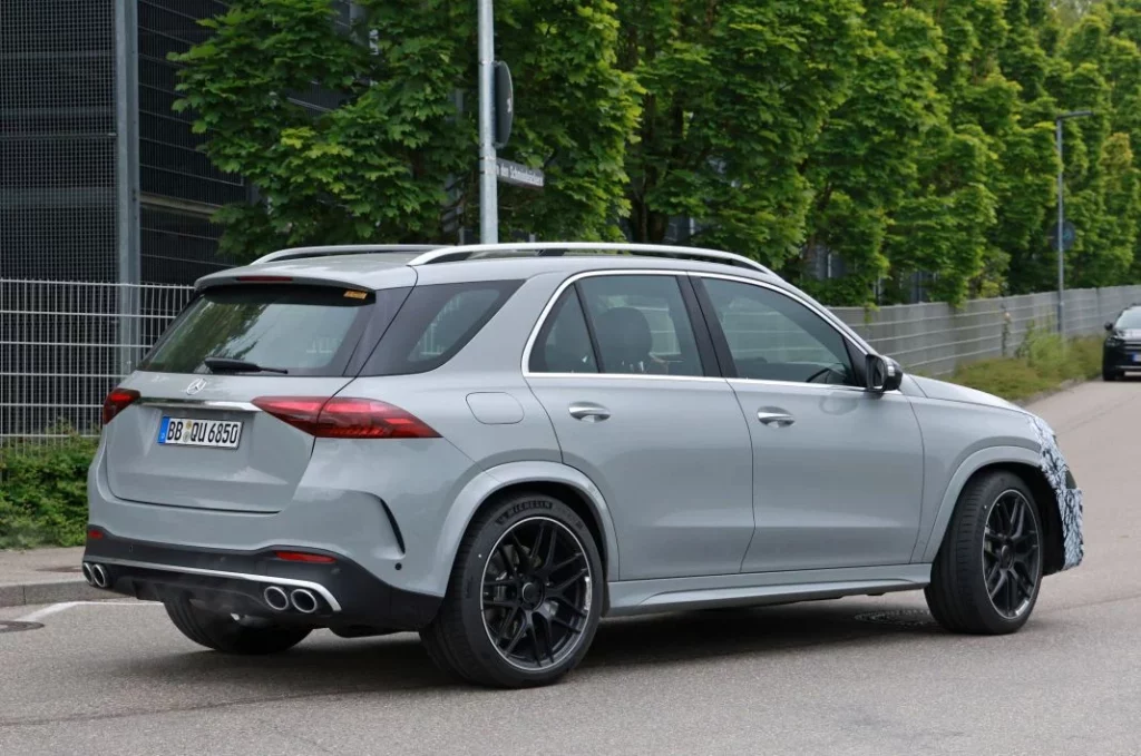 Mercedes AMG GLE 53 10 Motor16