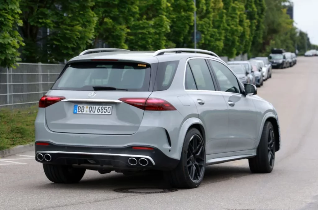 Mercedes AMG GLE 53 12 Motor16