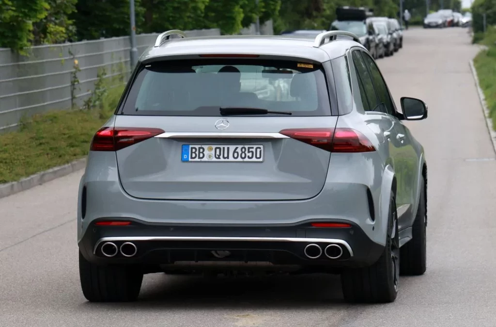 Mercedes AMG GLE 53 16 Motor16