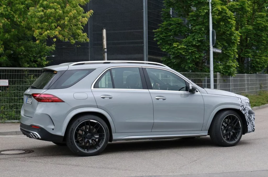 Mercedes AMG GLE 53 8 Motor16