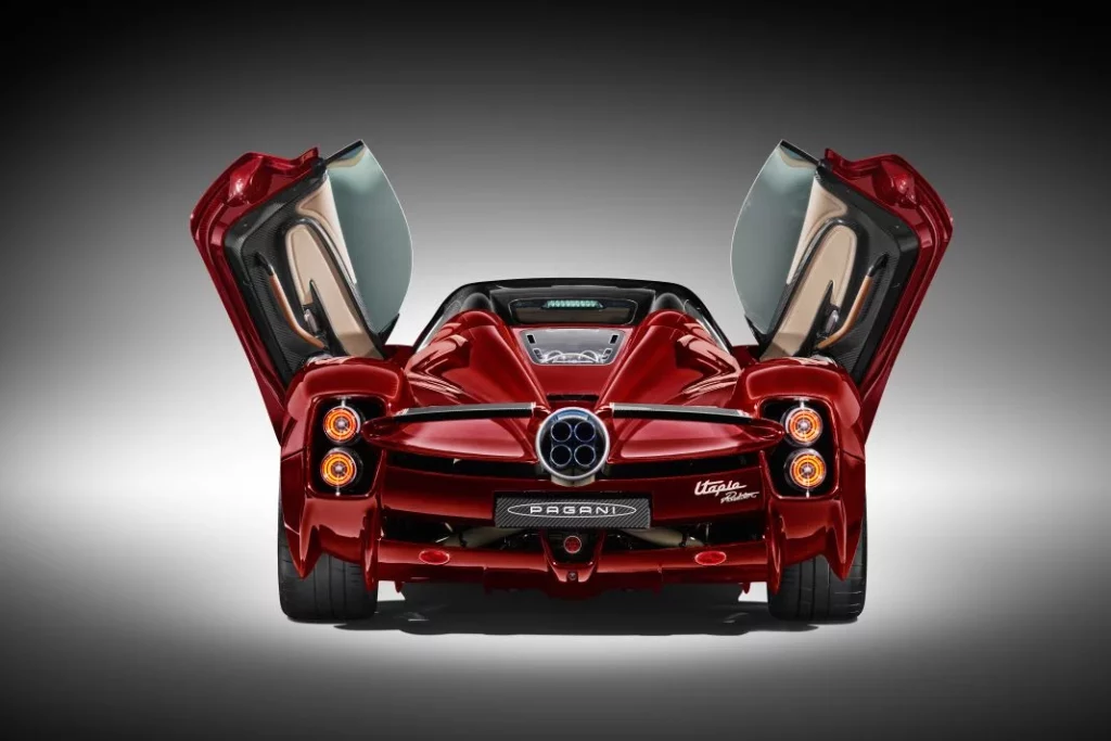 Pagani Utopia Roadster 13 Motor16