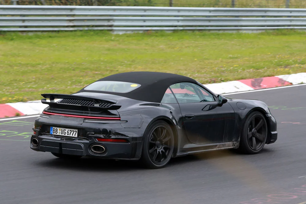 Porsche 992 turbo s facelift 11 Motor16