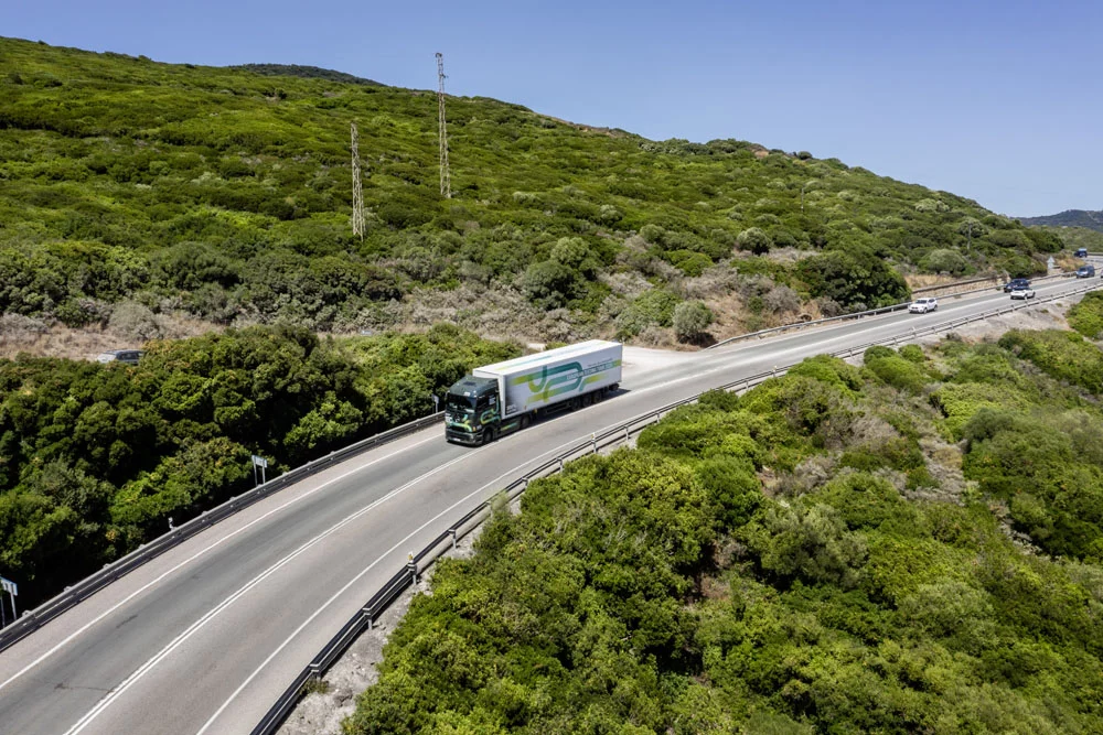 VIAJE MERCEDES EACTROS 16 Motor16