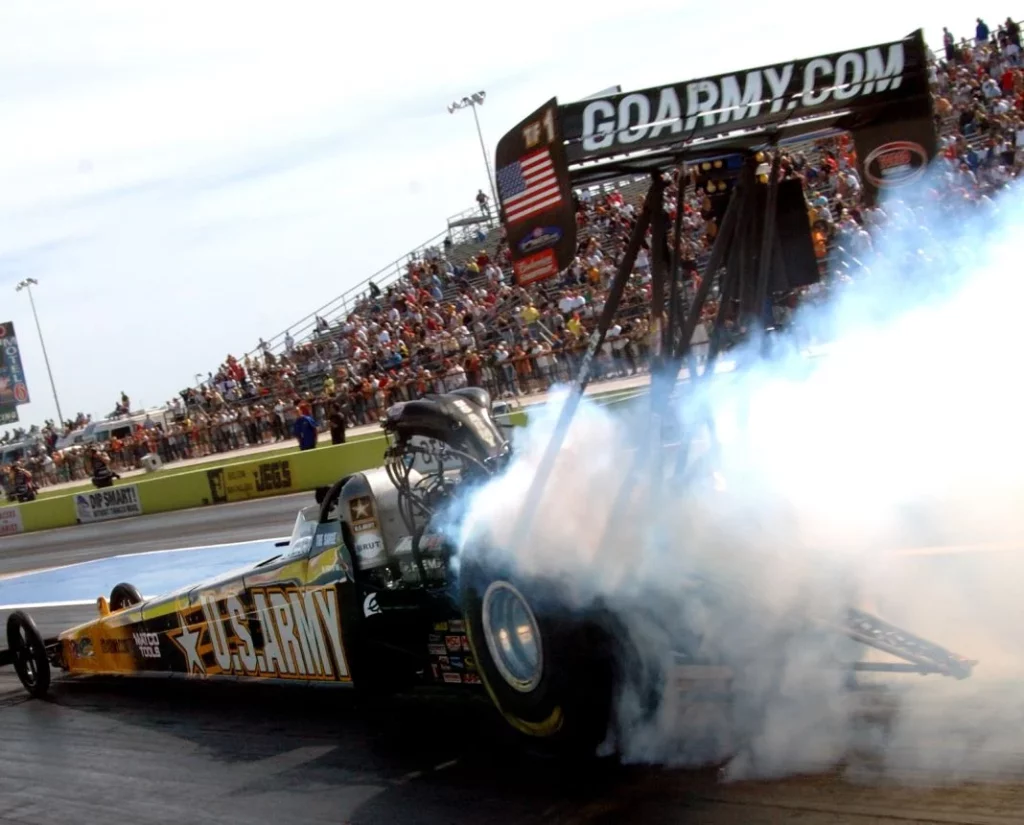 dragster top fuel 8 Motor16