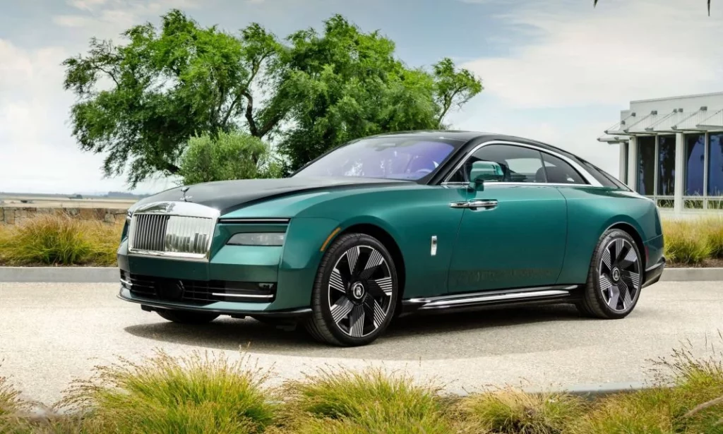 Las características de este increíble Rolls Royce Spectre.