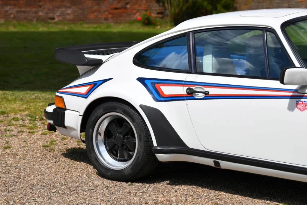 porsche 911 turbo 930 martini edition subasta bonhams goodwood 34 Motor16