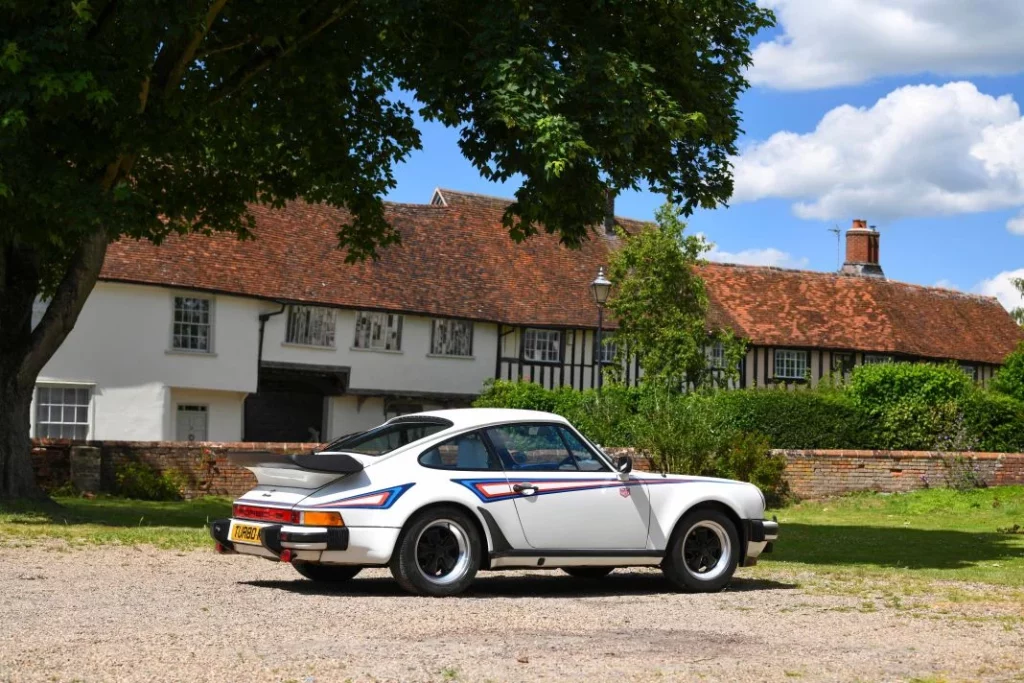 porsche 911 turbo 930 martini edition subasta bonhams goodwood 38 Motor16