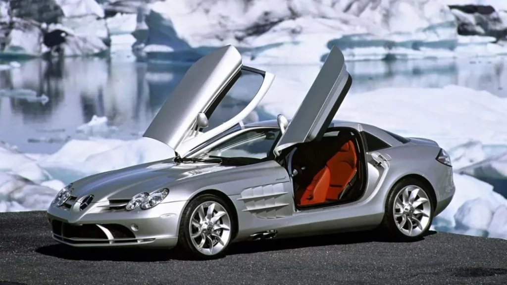 ¿Qué características tiene el Mercedes-Benz SLR?