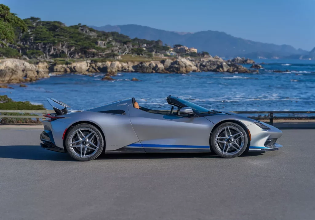 2024 Automobili Pininfarina Battista Targamerica 15 Motor16