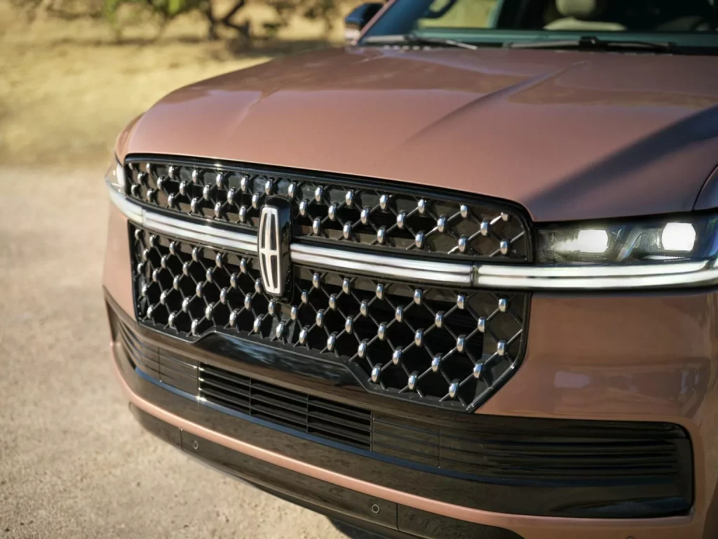 2024 Lincoln Navigator 28 Motor16