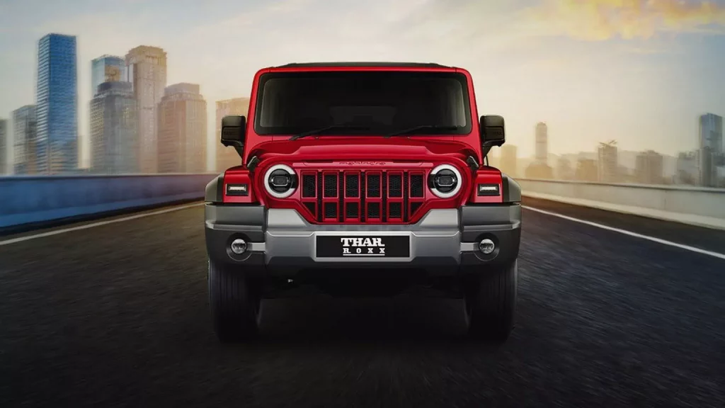 2024 Mahindra Thar Roxx. Imagen frontal.