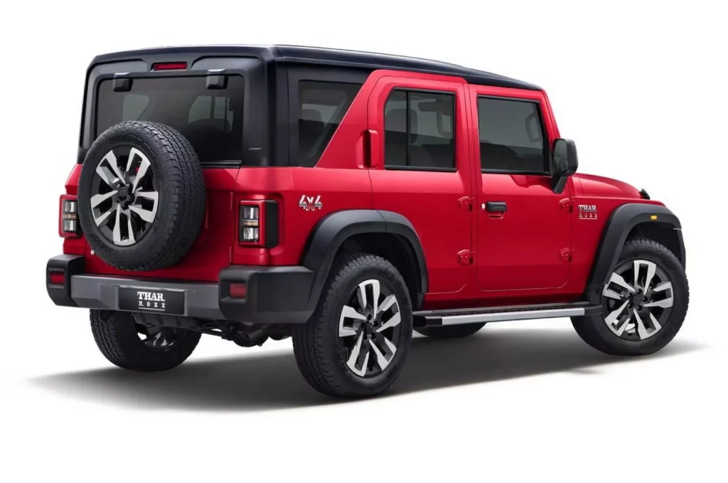 2024 Mahindra Thar Roxx. Imagen estudio.