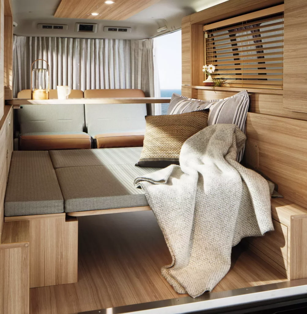 2024 Nissan Caravan MyRoom. Imagen interior.