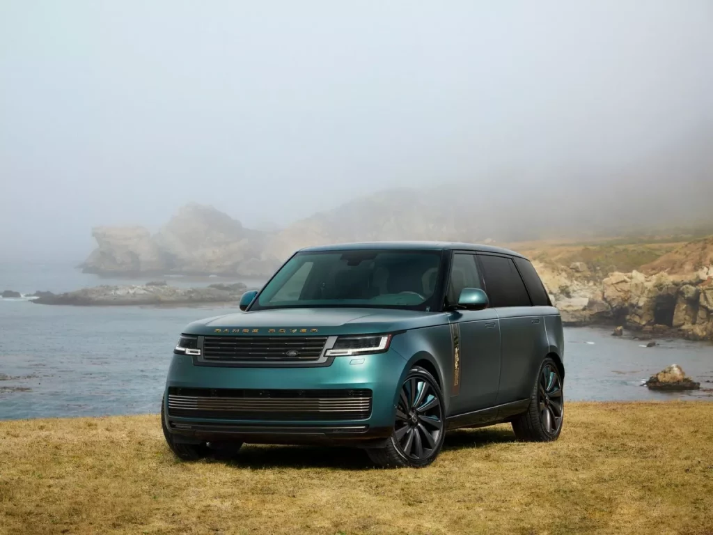 2024 Range Rover SV Carmel Edition. Imagen exterior.