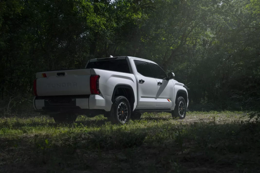 2024 Toyota Tundra TRD Rally. Imagen portada.