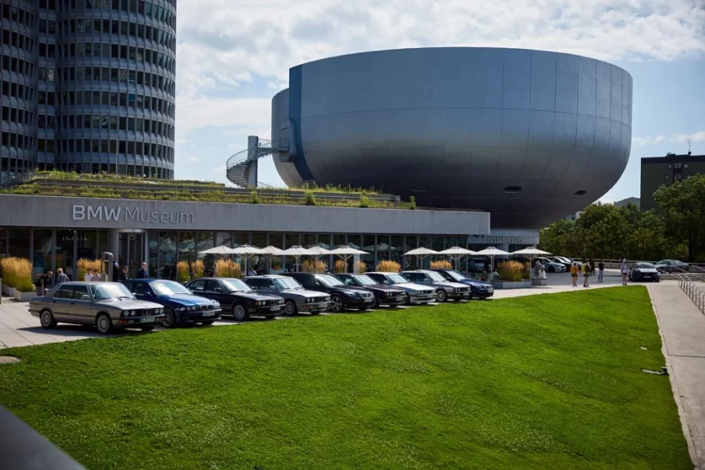 40 anos BMW m5 en el museo3 Motor16