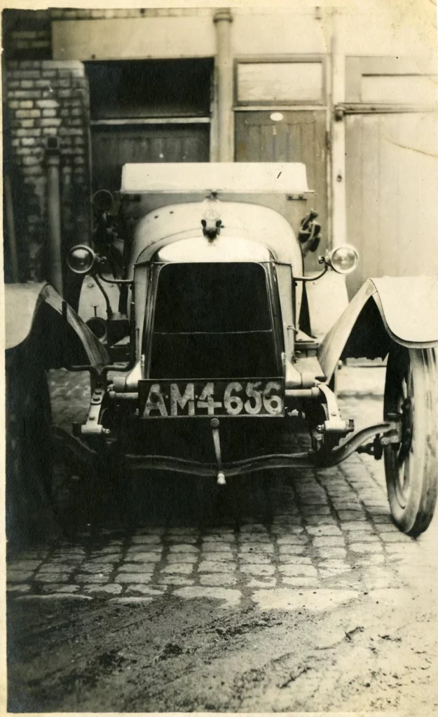 Aston Martin 1914 Coal Scuttle (2)