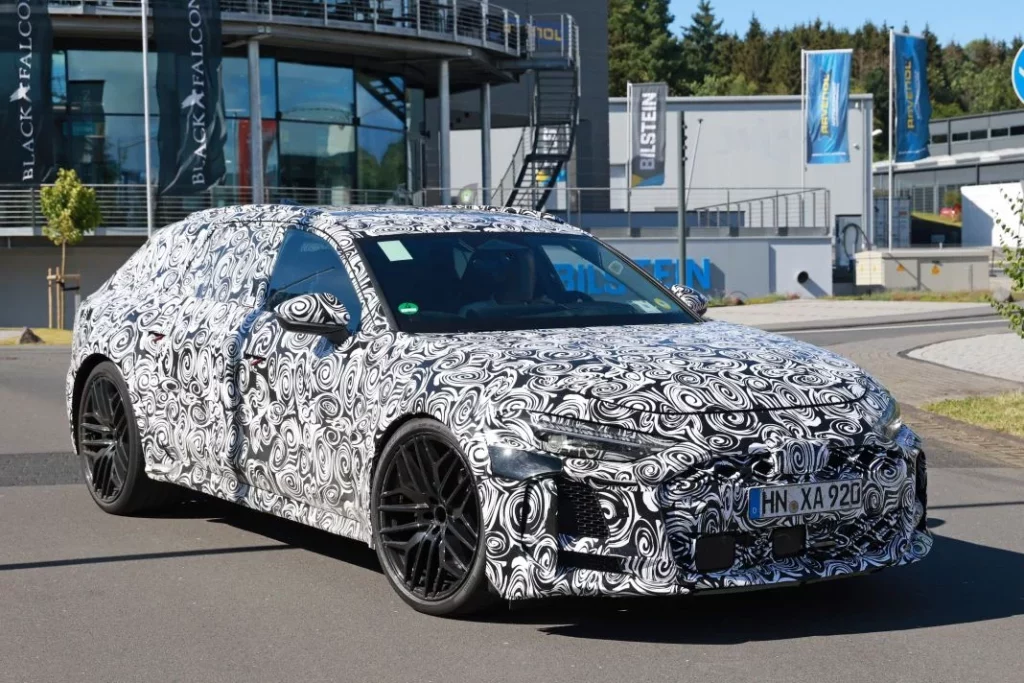 Audi RS7 Avant 17 Motor16