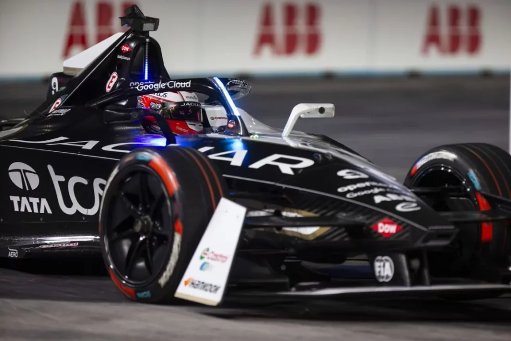 FORMULA E JAGUAR 2 Motor16