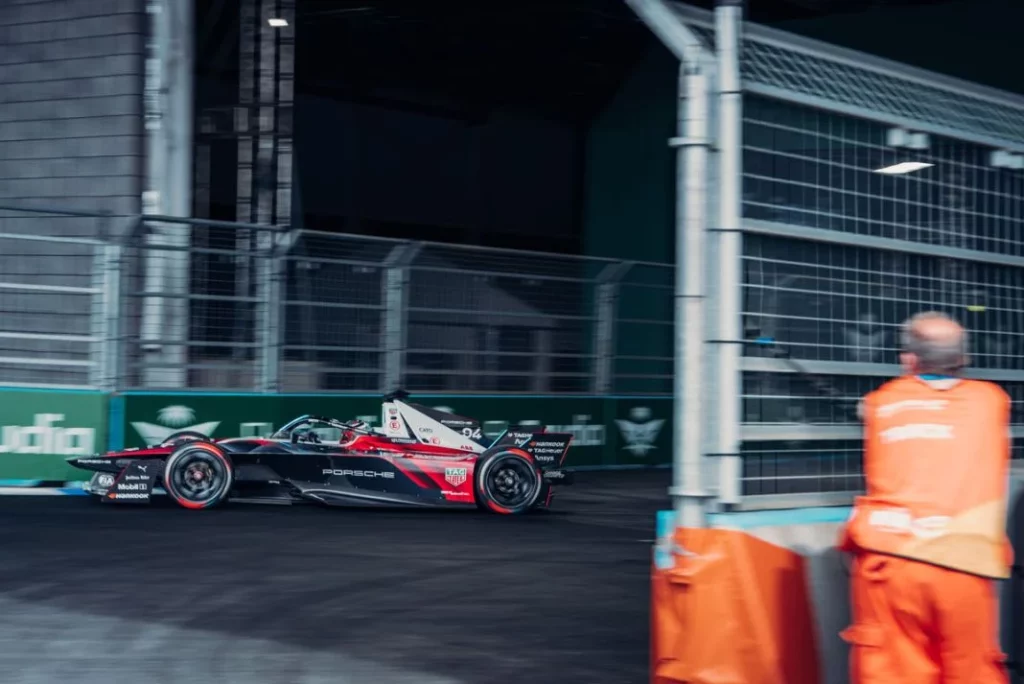 FORMULA E PORSCHE 9 Motor16