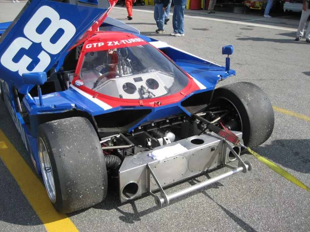 Nissan GTP ZX Turbo 9 Motor16