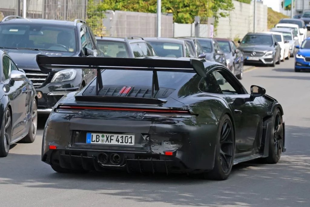 Porsche 911 992 GT3 RS 2025 13 Motor16