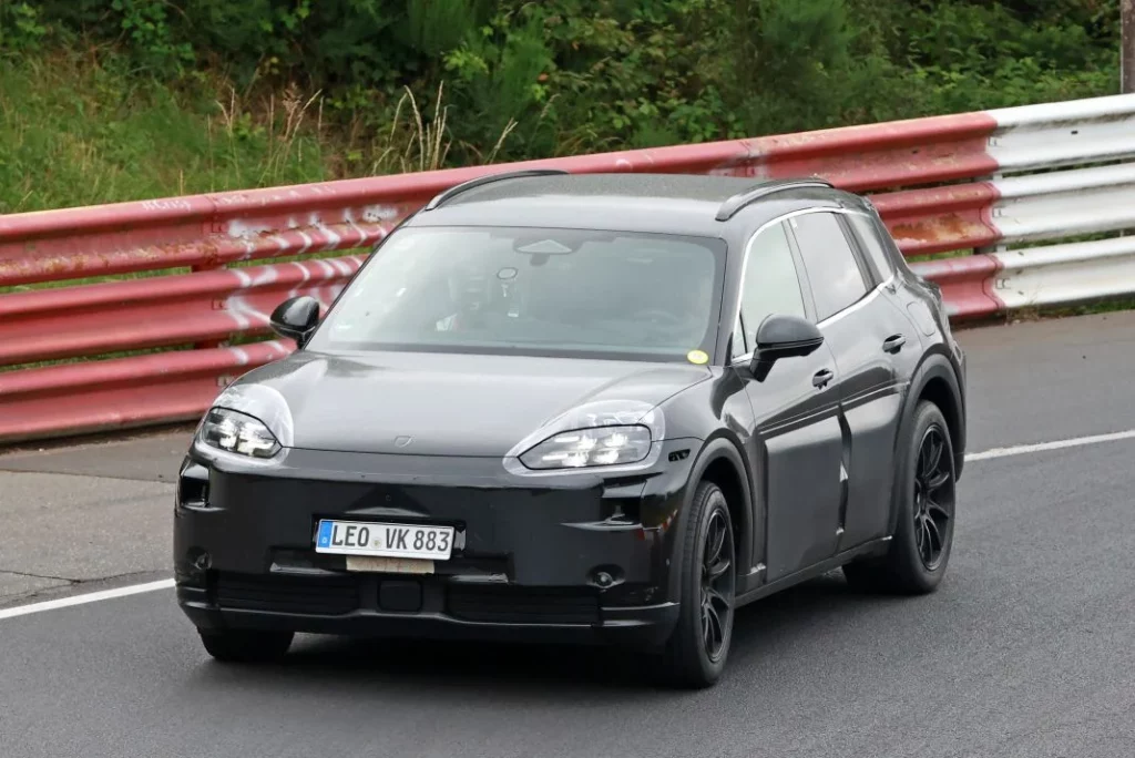 Porsche Cayenne electrico Nurburgring 2 Motor16