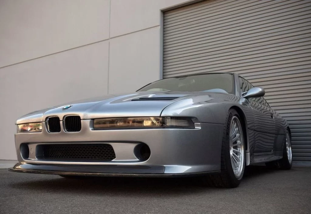 bmw 850 serie 8 858 restomod monterey 9 Motor16