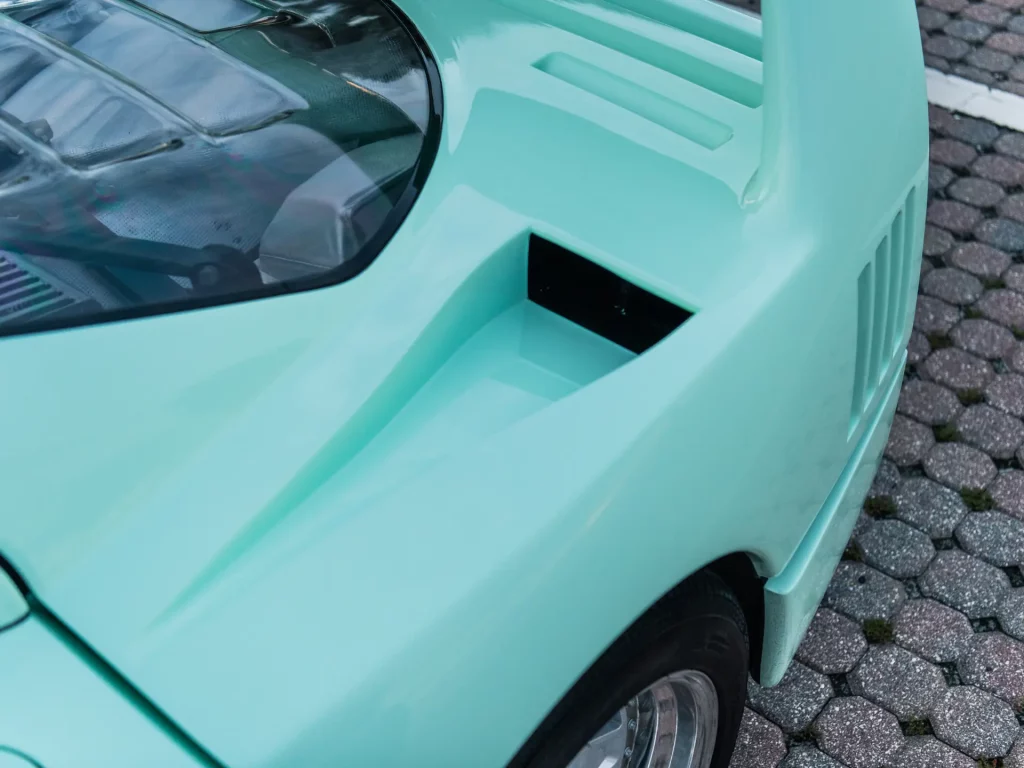 ferrari f40 venta subasta color minty verde pallido 67 Motor16