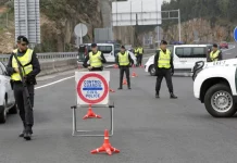 El ‘kamikaze’ al que persigue la Guardia Civil en Sevilla: Por una autovía con su patinete eléctrico a 70 km/h