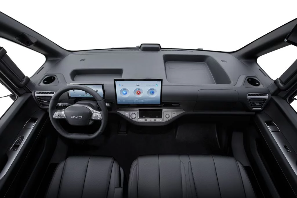 2024 BYD E-VALI. Imagen interior.