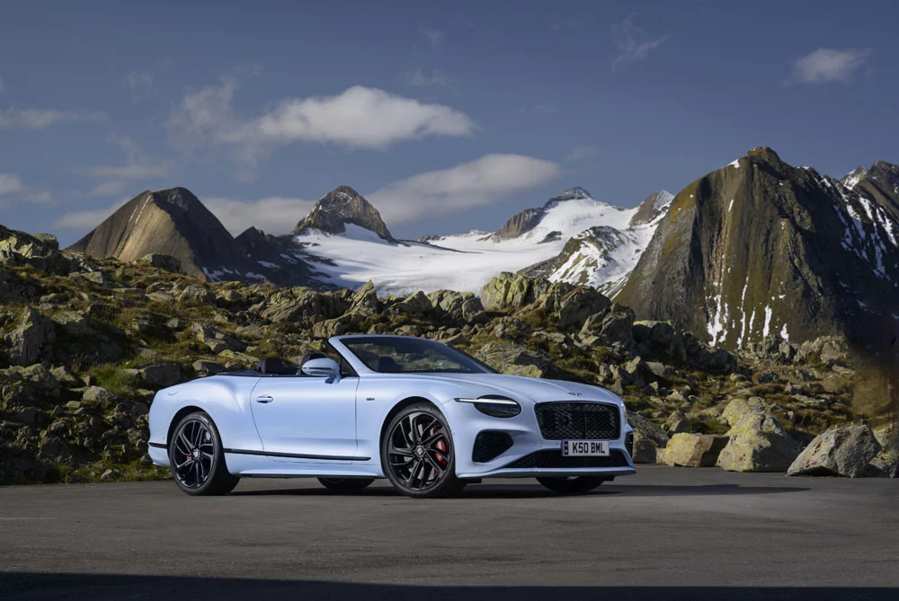 2024 Bentley Continental GT Speed. Imagen estática convertible.