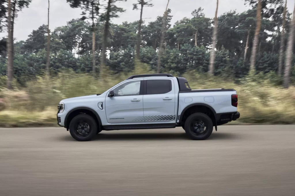 2024 Ford Ranger PHEV 7 Motor16