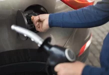 No pagues más de la cuenta: Cómo ver dónde la gasolina y el diésel son más baratos al lado de casa