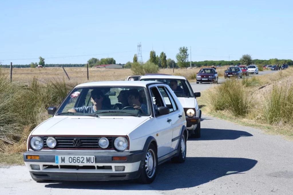 LA GRAN GOLFADA 50 ANOS VW GOLF2 Motor16