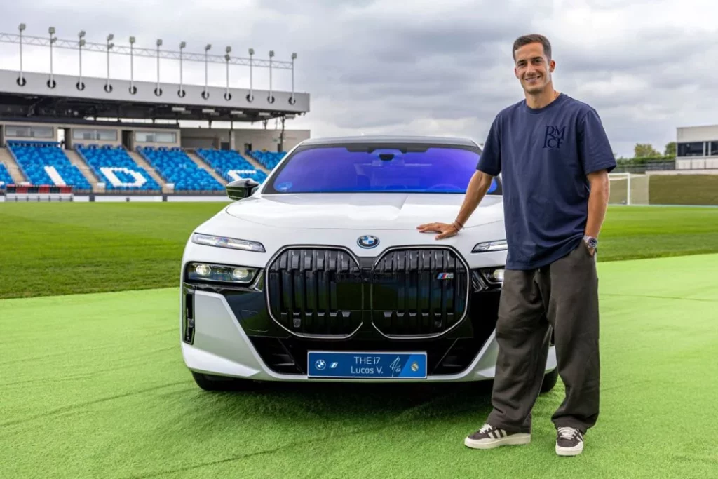 Lucas Vazquez BMW real madrid Motor16