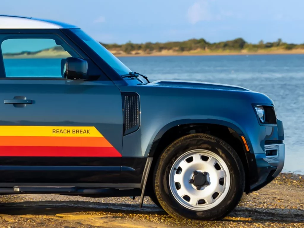 Land Rover Defender Beach Break