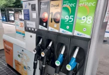 4 a 1: la pócima secreta que este gasolinero te recomienda poner en tu coche