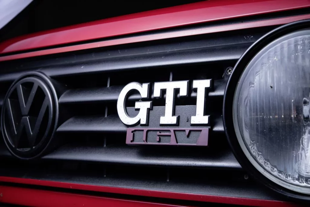 Volkswagen Golf II GTI 24 Motor16