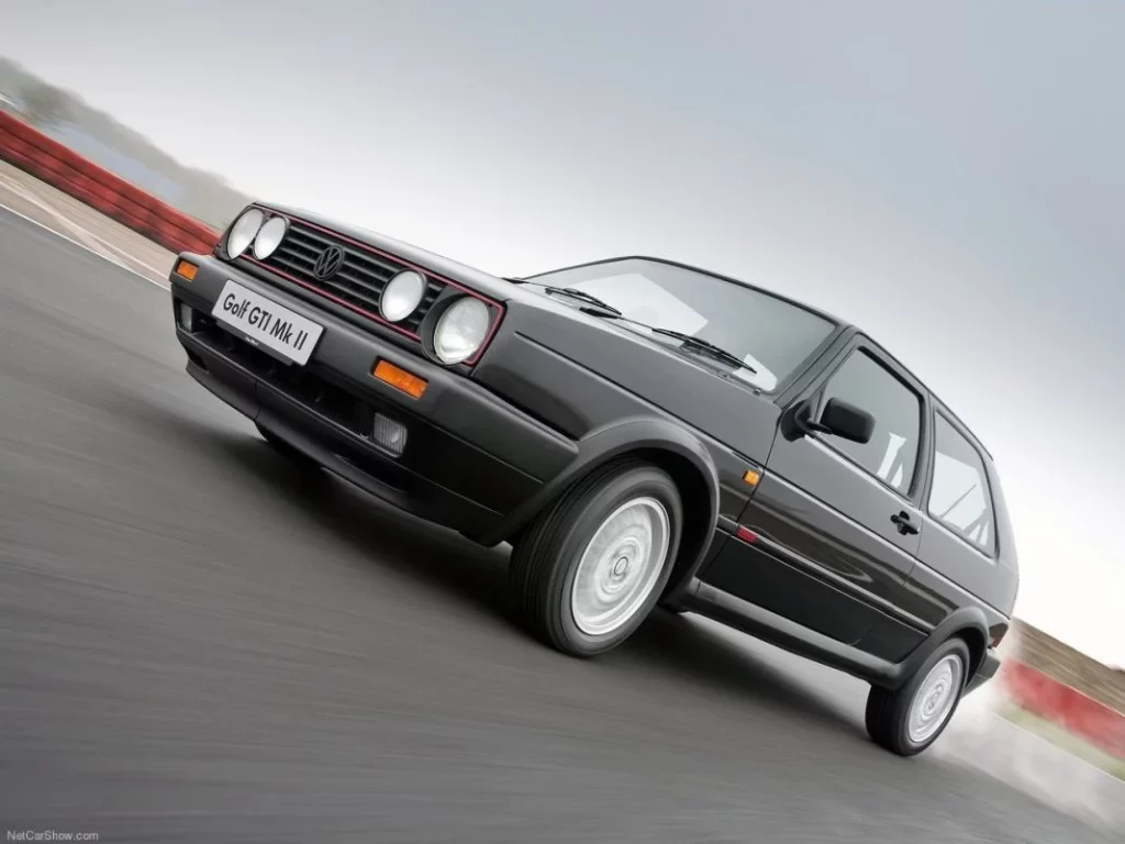 2024 Volkswagen Golf GTI II. Imagen.