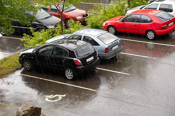 Las medidas de precaución que debes tomar con tu coche cuándo hay tormentas 

Crédito: Getty Images/iStockphoto