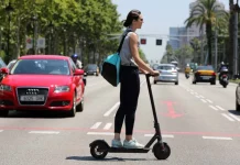 Las nuevas normas de la DGT a los patinetes eléctricos: ¿El principio del fin?