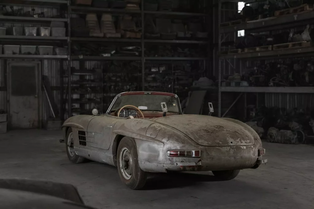 1957 Mercedes-Benz 300 SL Roadster. RM Sotheby's. Imagen trasera.